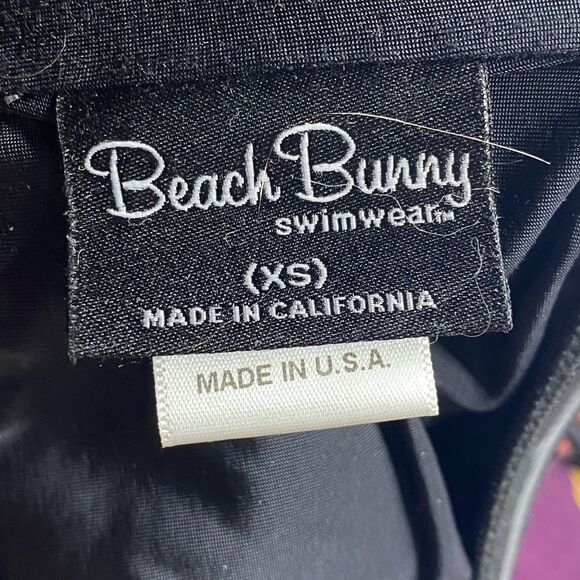 Beach Bunny Her Majesty Floral Bandeau Bikini Top - Picture 4 of 7